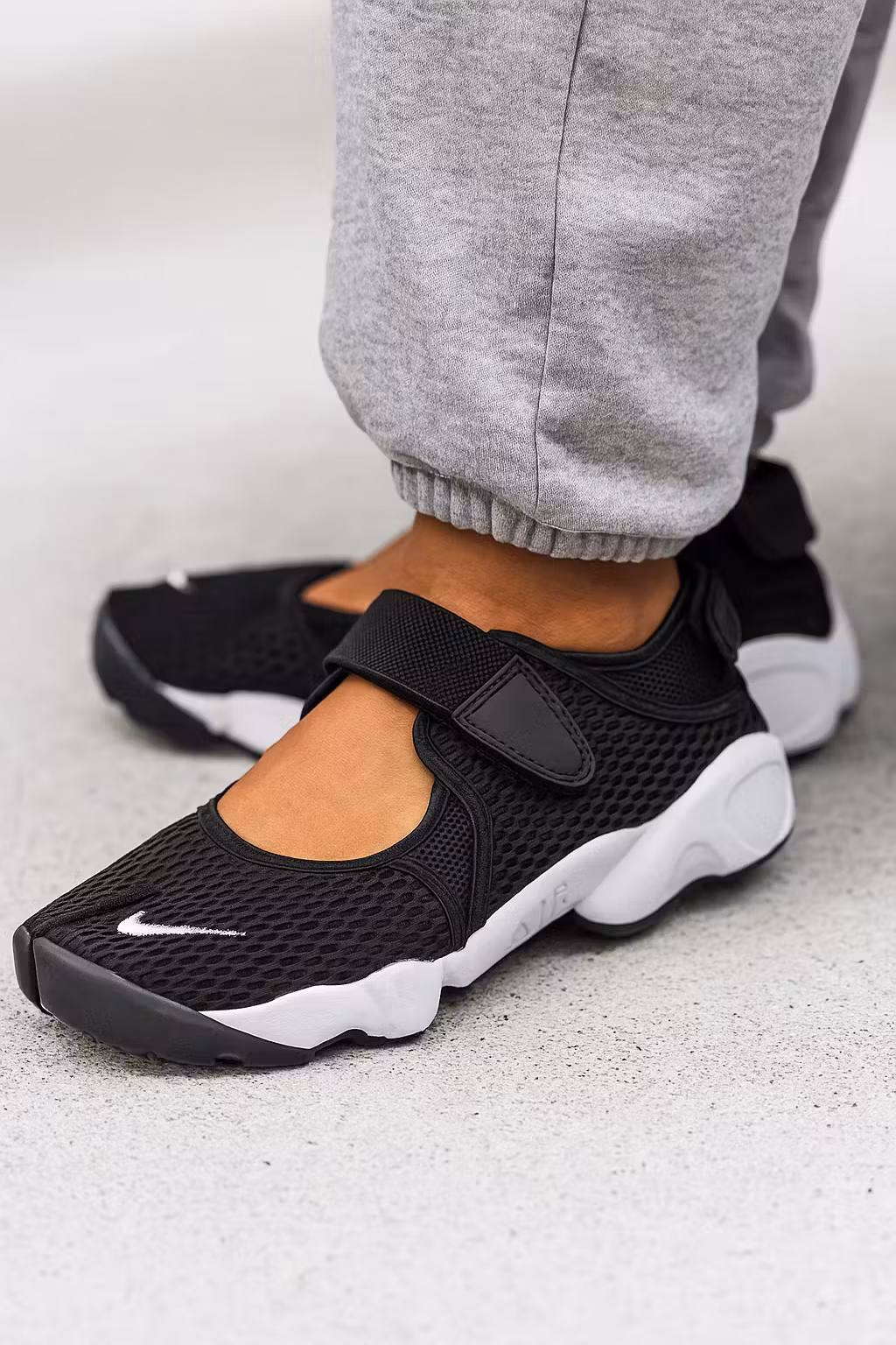 (Women) Nike Air Rift 'Breathe Black' 848386-001 (Women) Nike Air Rift 'Breathe Black' 848386-001